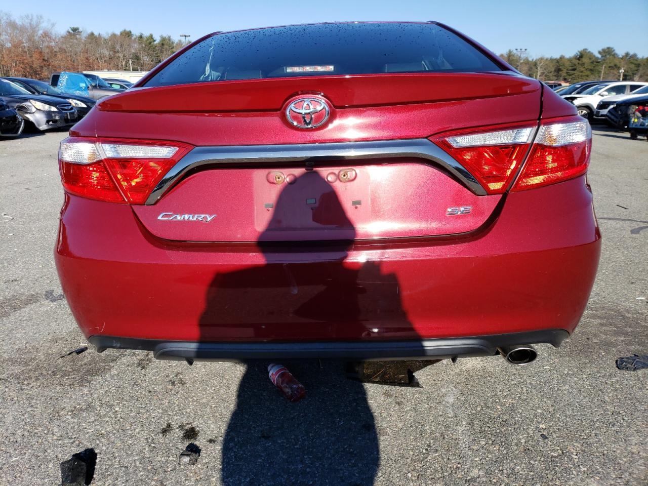2016 TOYOTA CAMRY LE - Фото 6