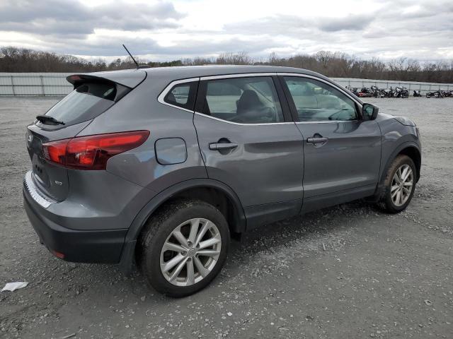 2018 Nissan Rogue Sport S - Image 3