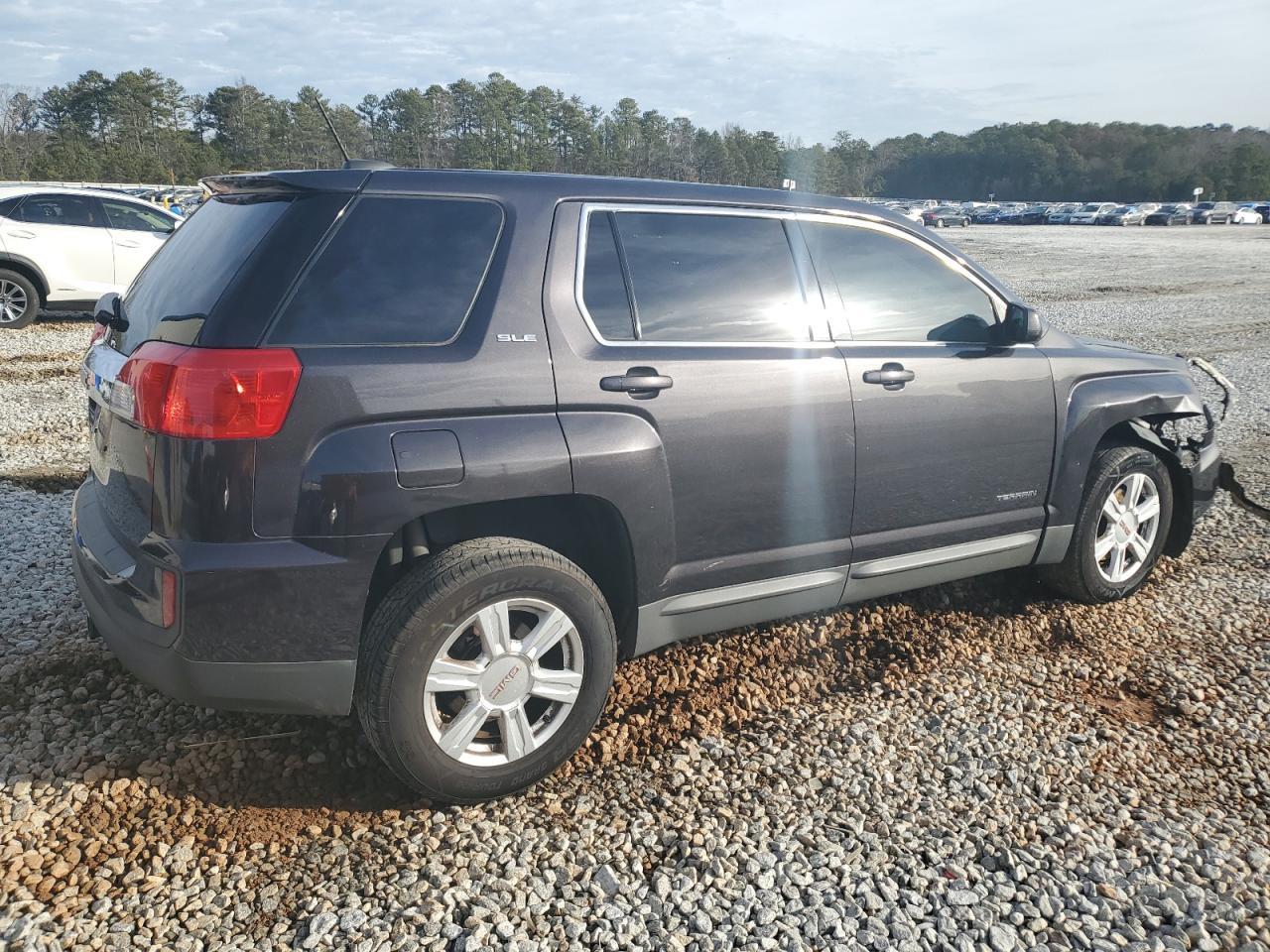 2016 GMC TERRAIN SL - Image 3