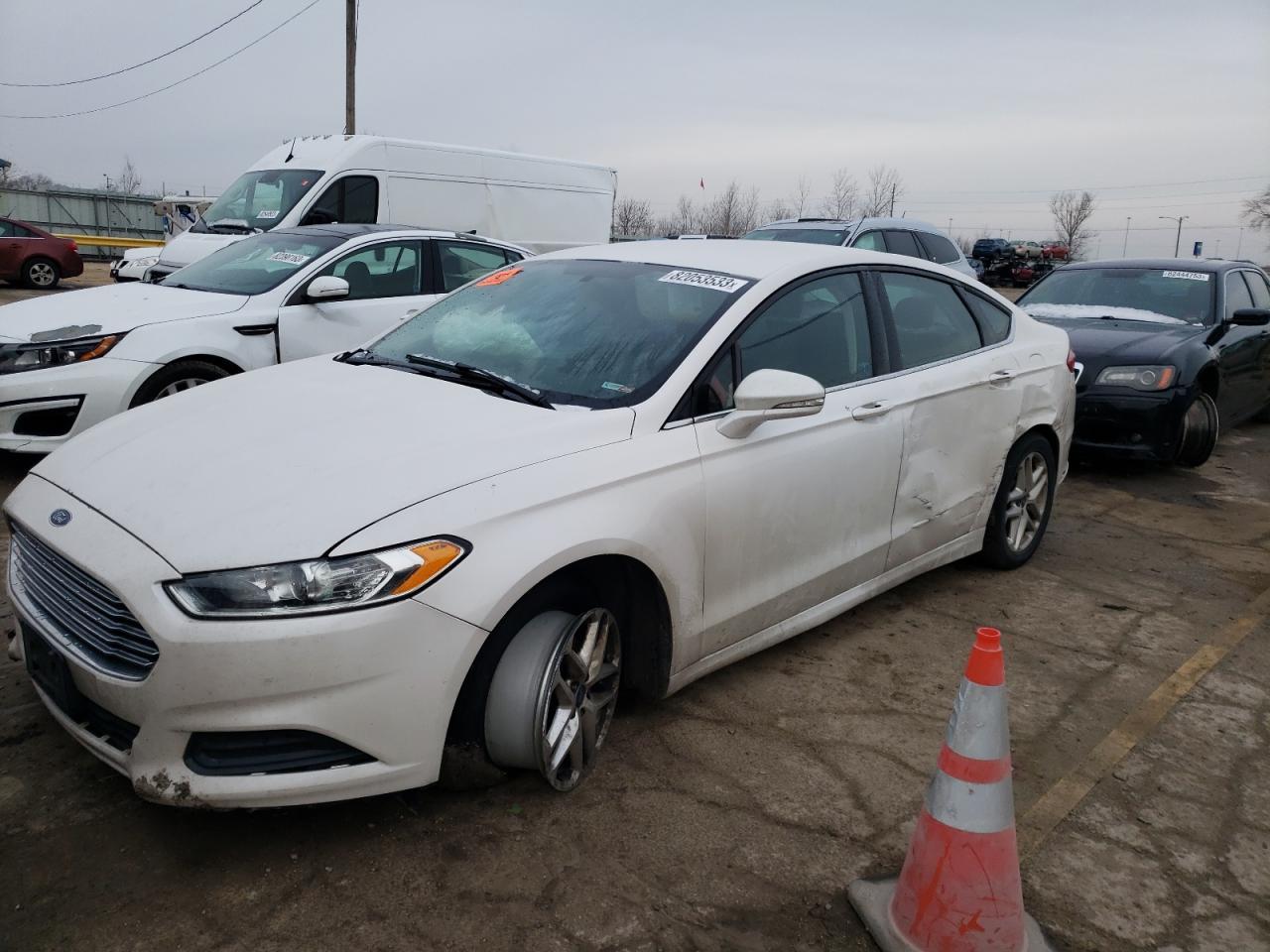 2013 FORD FUSION SE car image