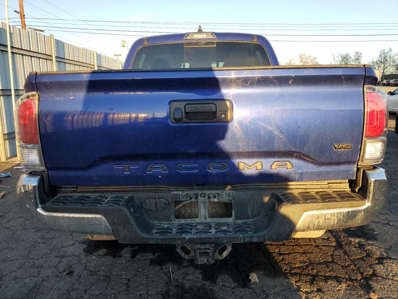 2023 TOYOTA TACOMA DOU - Фото 6