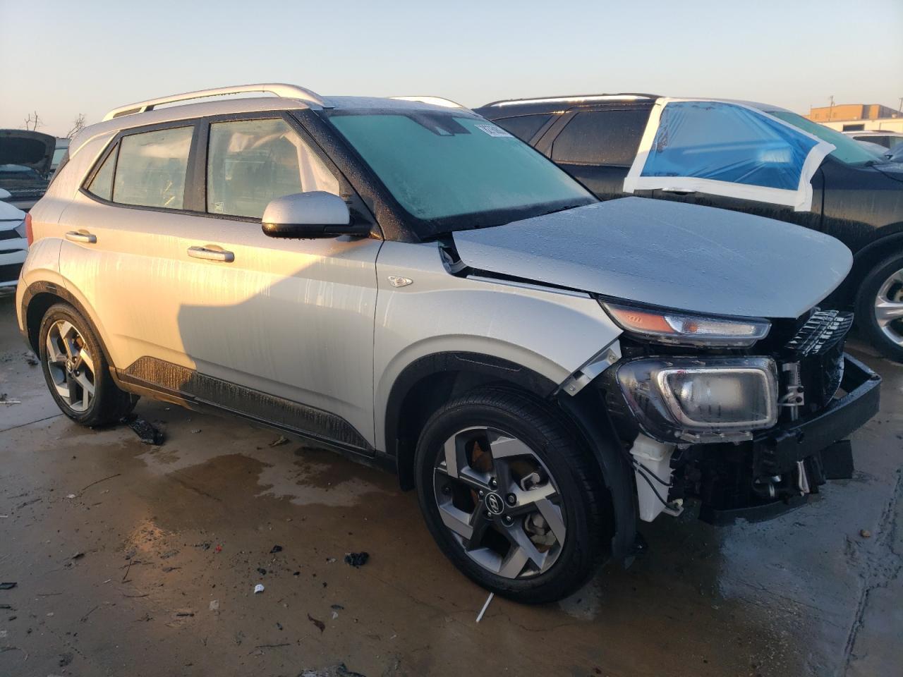 2021 HYUNDAI VENUE SEL - Фото 4
