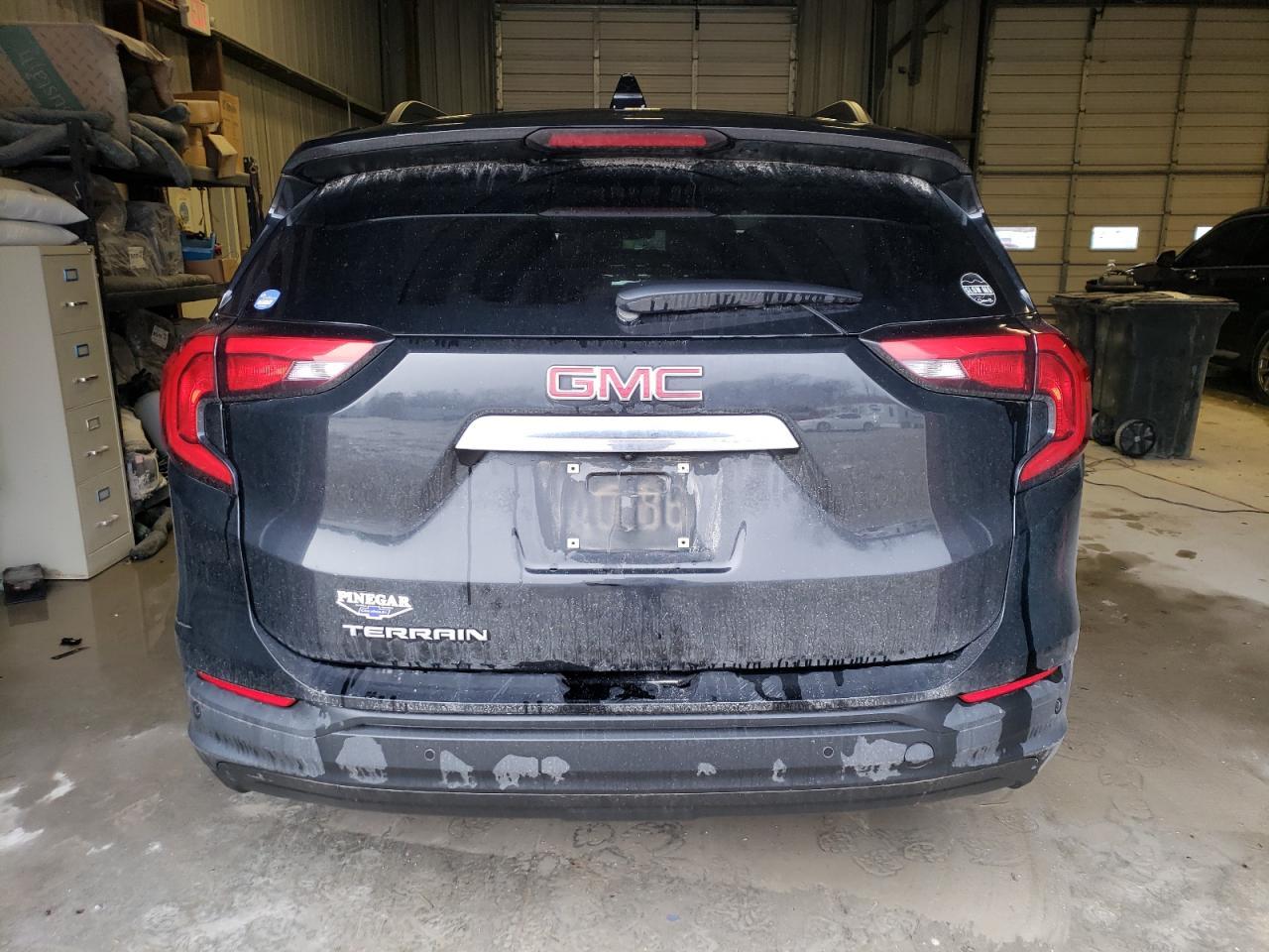 2018 GMC TERRAIN SL - Image 6