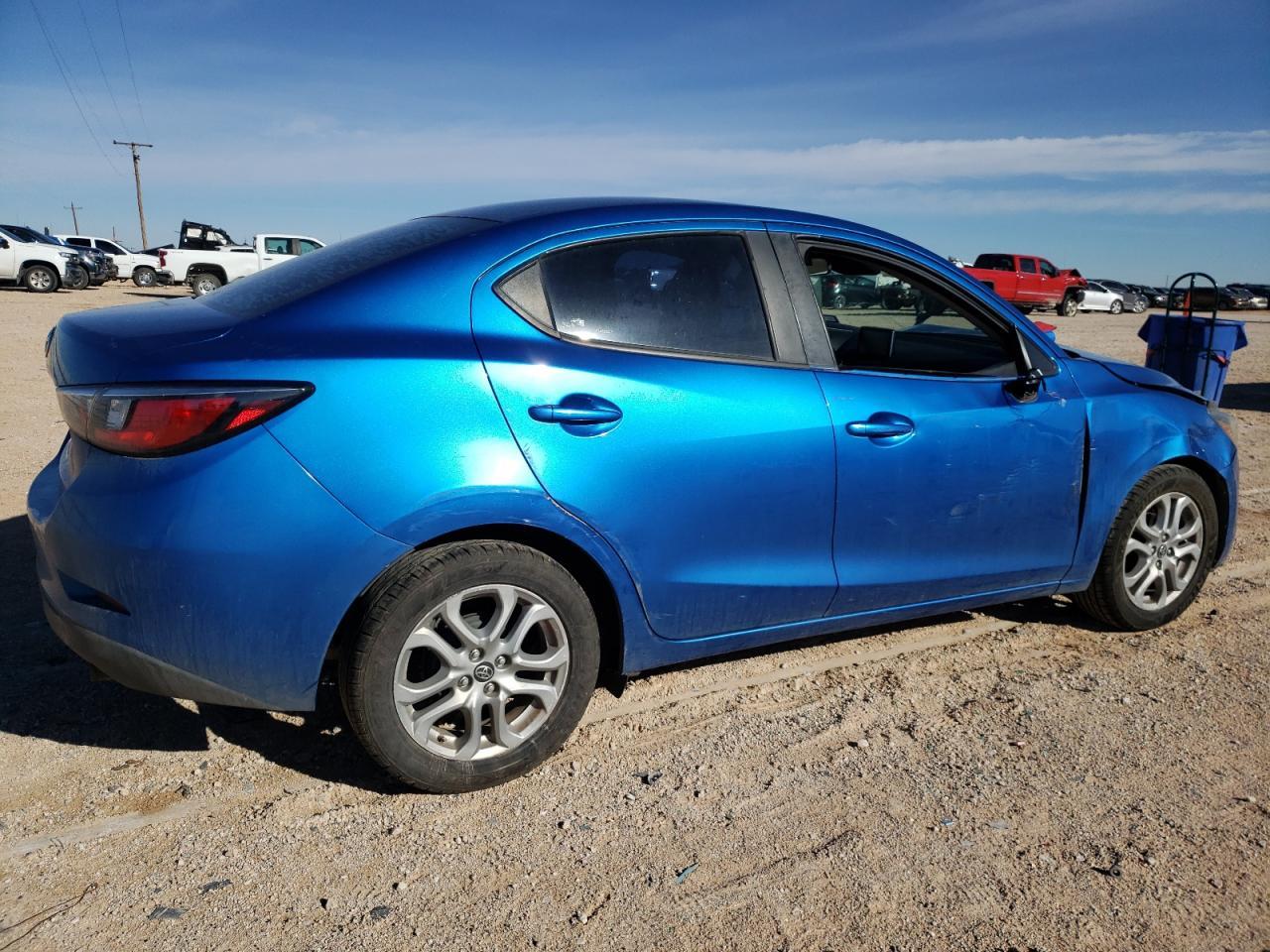 2017 TOYOTA YARIS IA - Image 3