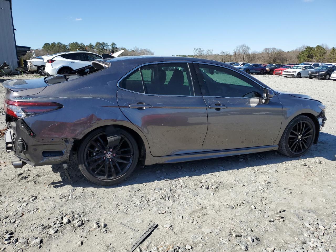 2022 TOYOTA CAMRY XSE - Фото 3