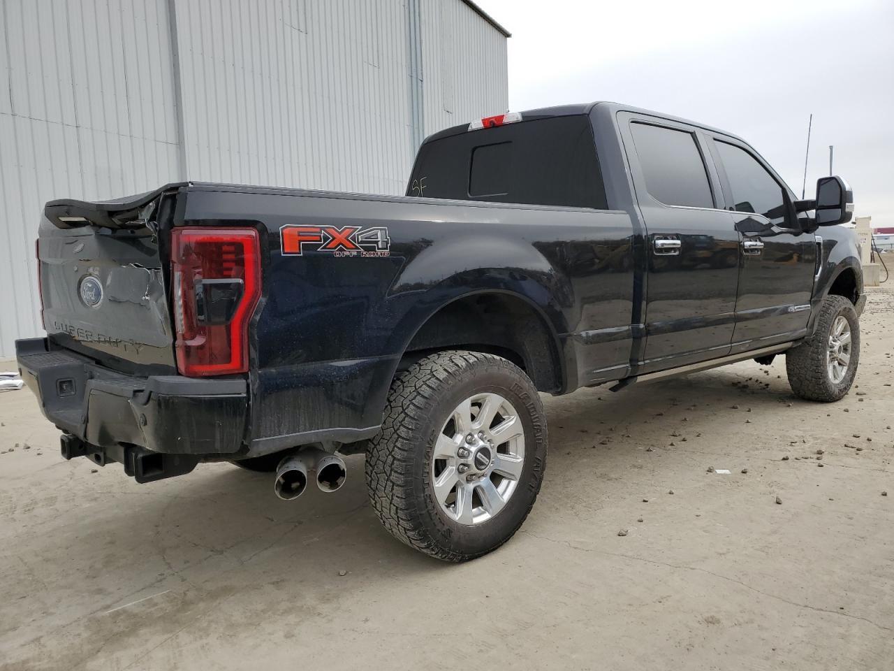 2017 FORD F250 SUPER - Image 3