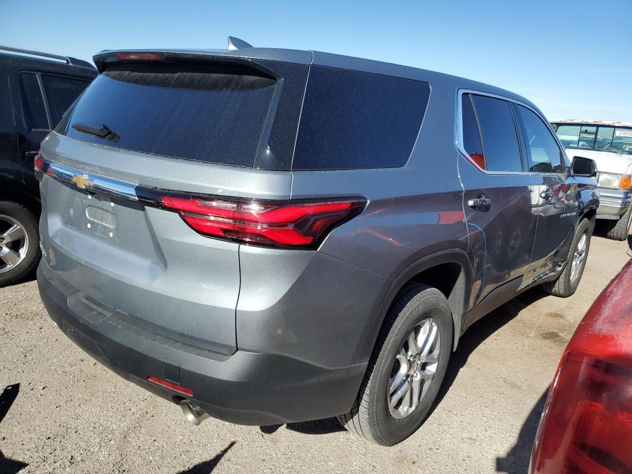 2023 CHEVROLET TRAVERSE L - Фото 3