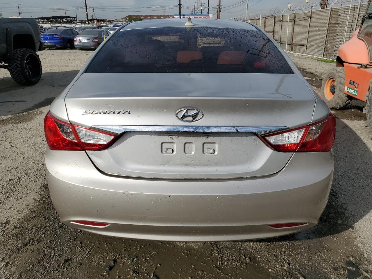 2011 HYUNDAI SONATA GLS - Фото 6