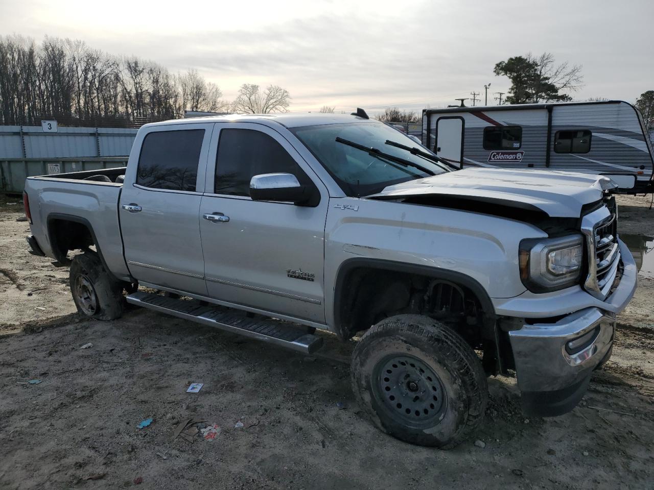2017 GMC SIERRA K15 - Фото 4
