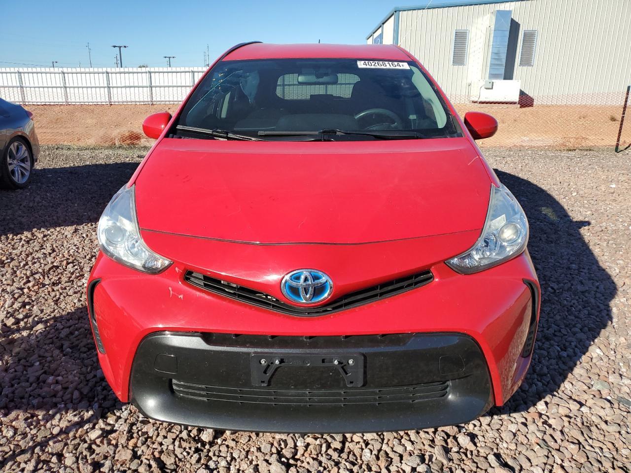 2016 TOYOTA PRIUS V - Фото 5