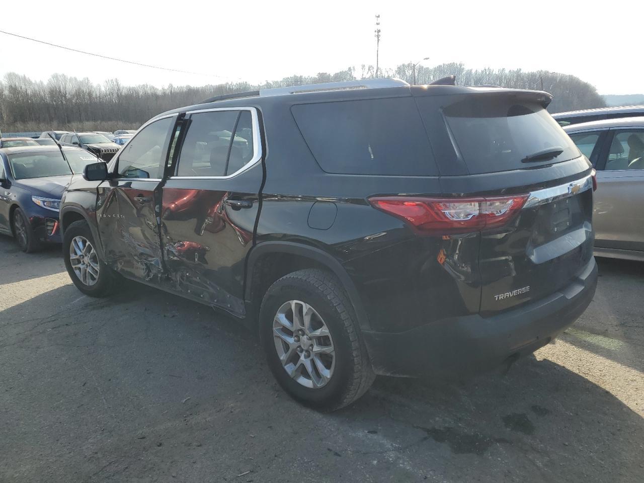 2018 CHEVROLET TRAVERSE L - Фото 2