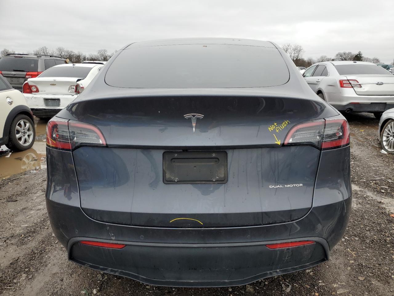 2022 TESLA MODEL Y - Фото 6