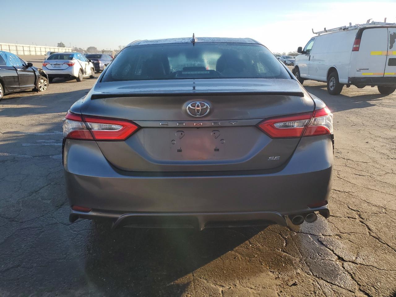 2019 TOYOTA CAMRY L - Фото 6