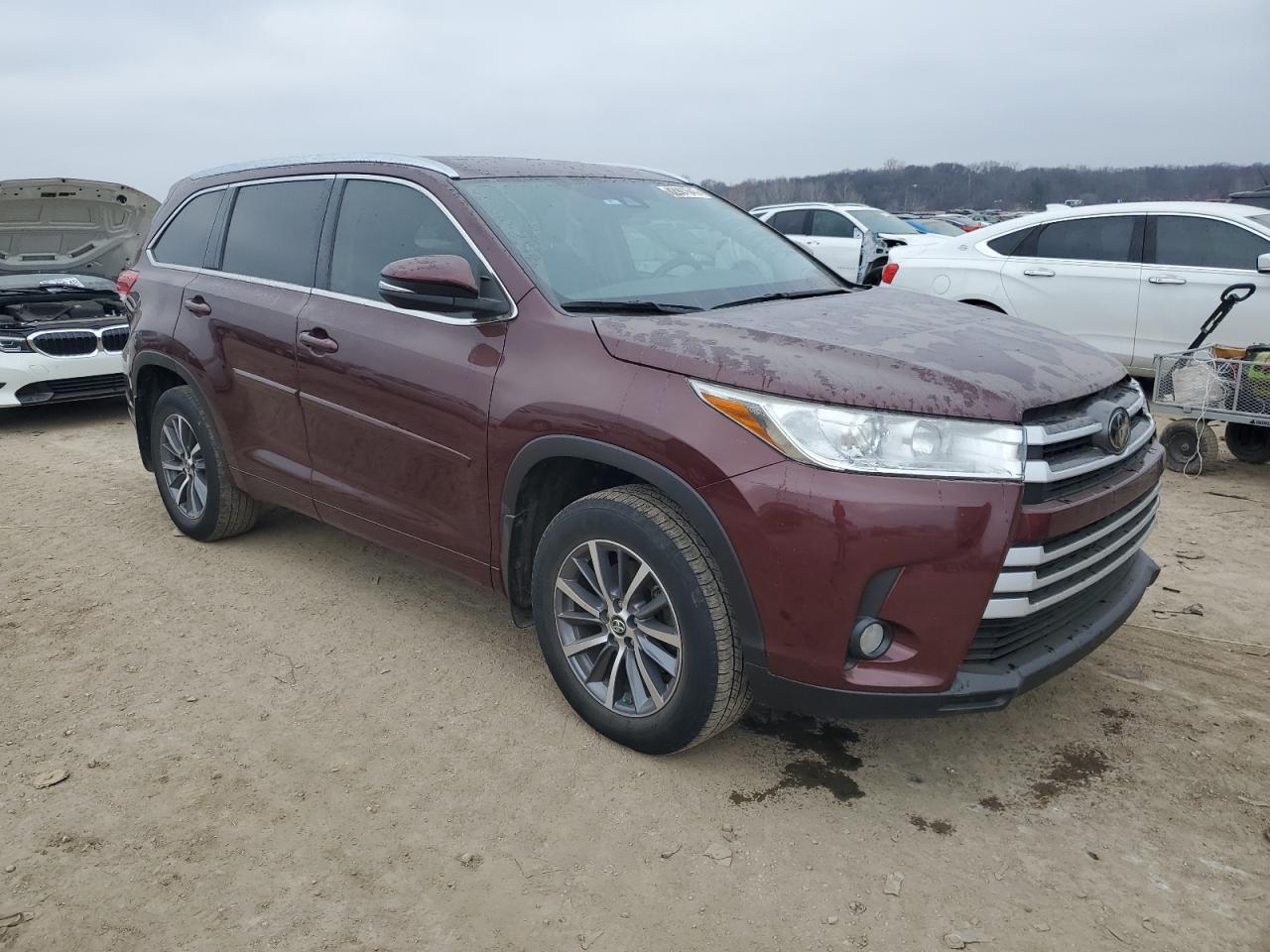 2018 TOYOTA HIGHLANDER - Фото 4