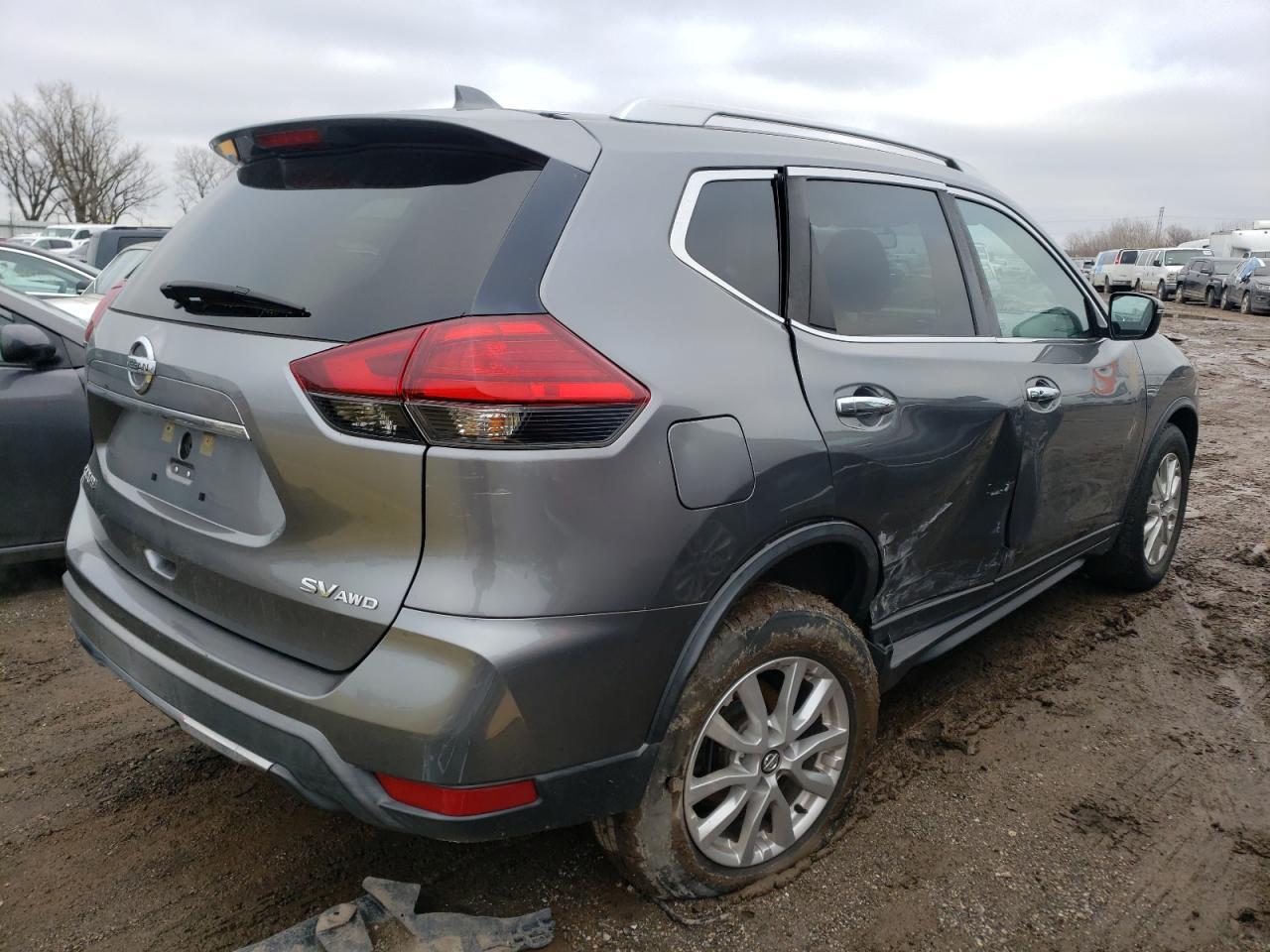 2017 NISSAN ROGUE S - Фото 3