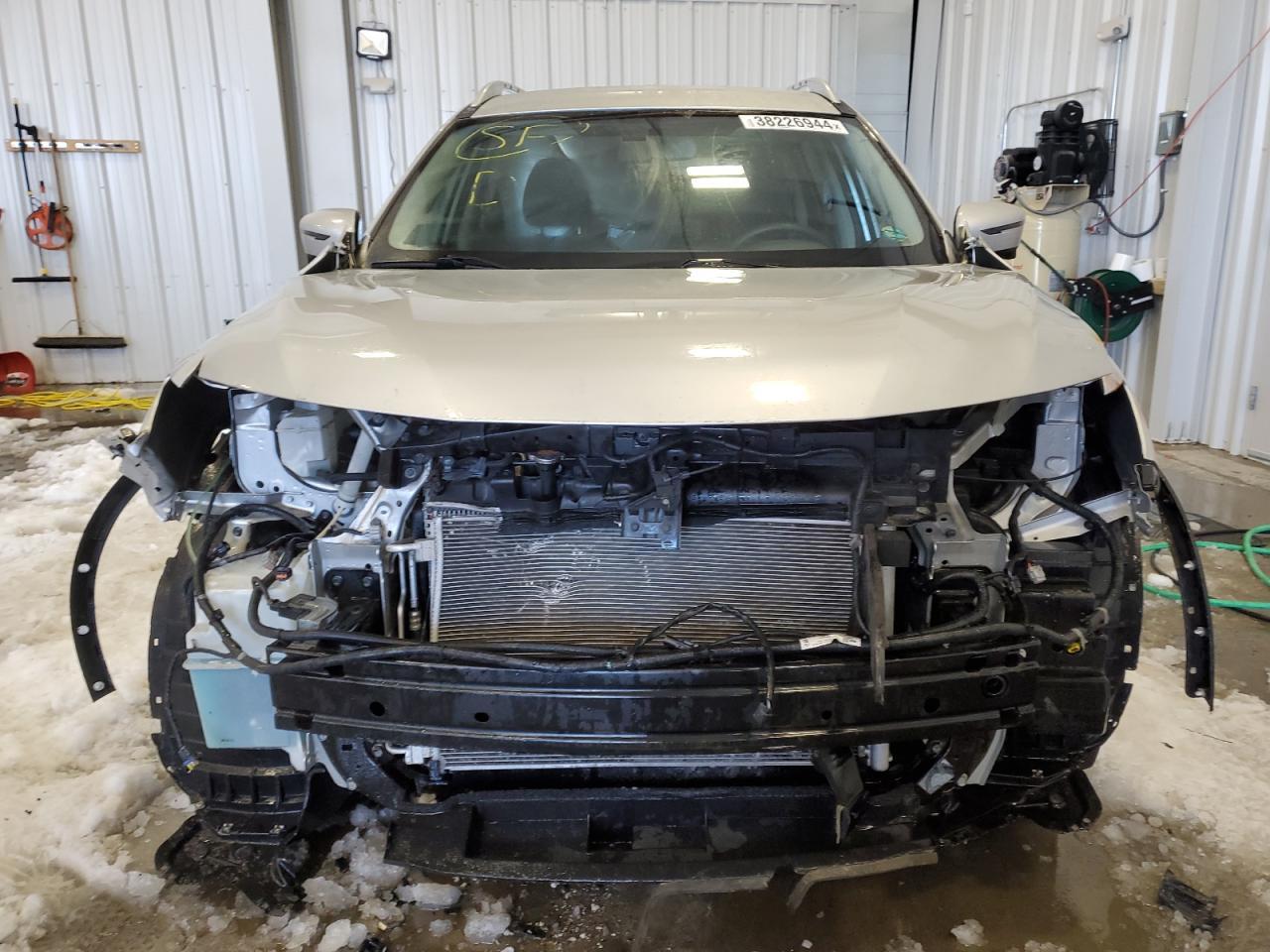 2016 NISSAN ROGUE S - Фото 5