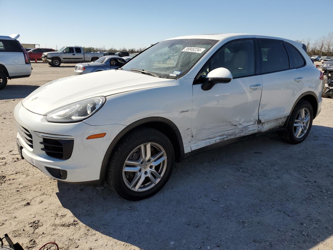 2015 PORSCHE CAYENNE car image