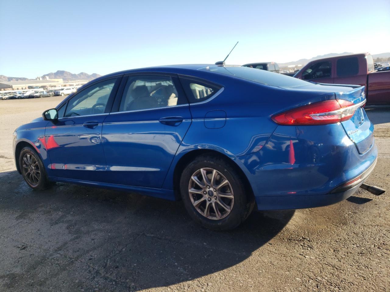 2017 FORD FUSION S - Фото 2