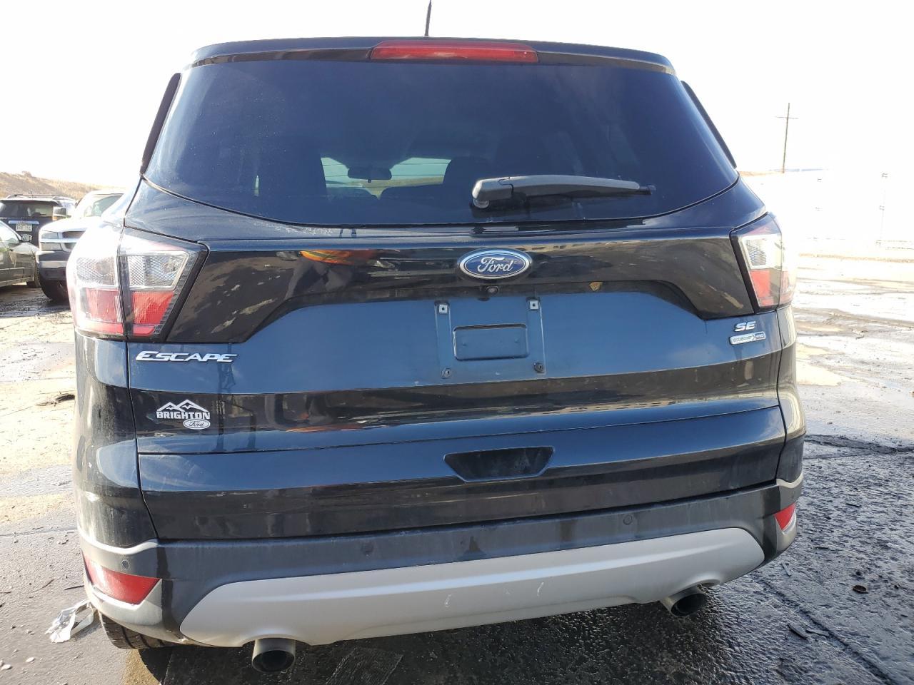 2017 FORD ESCAPE SE - Фото 6