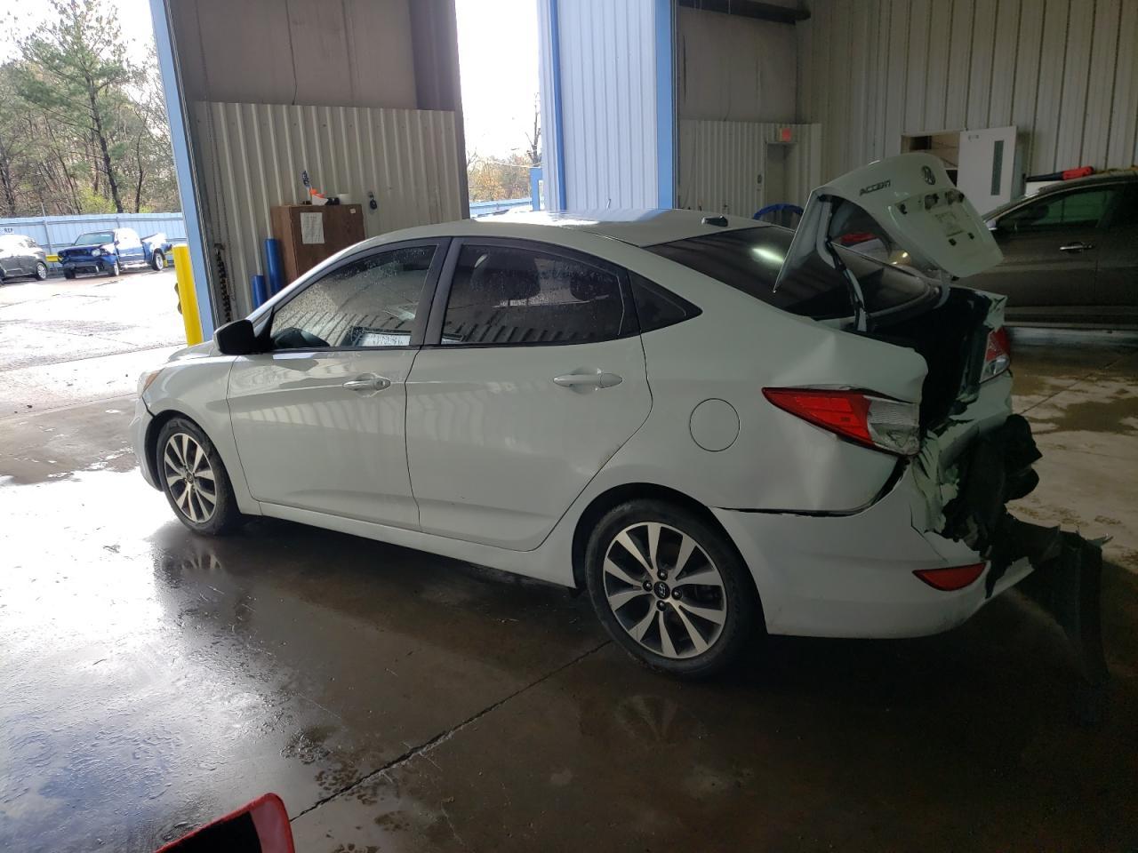 2017 HYUNDAI ACCENT SE - Image 2