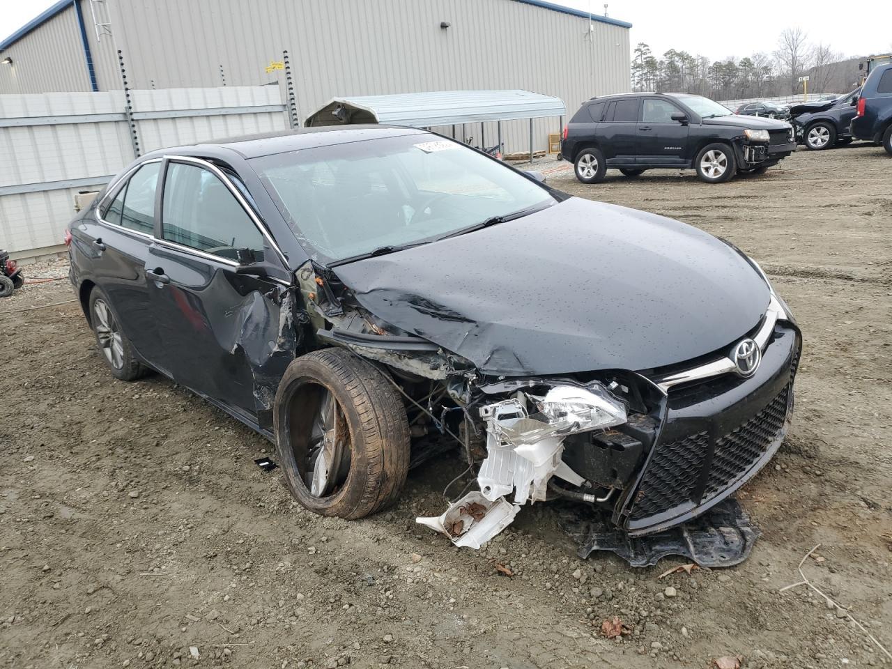 2016 TOYOTA CAMRY LE - Фото 4