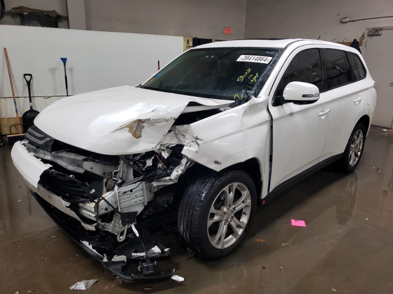 2014 MITSUBISHI OUTLANDER
