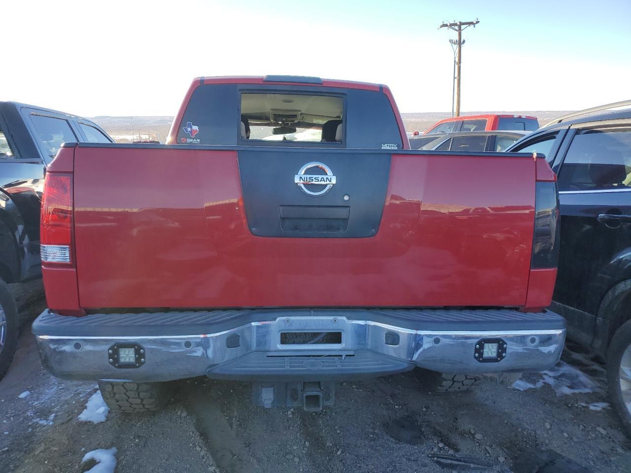 2012 NISSAN TITAN S - Фото 6
