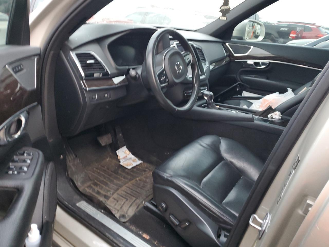2016 VOLVO XC90 T6 - Image 7
