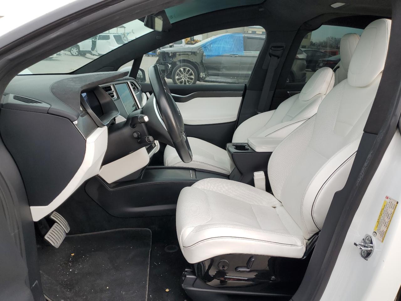 2016 TESLA MODEL X - Image 7