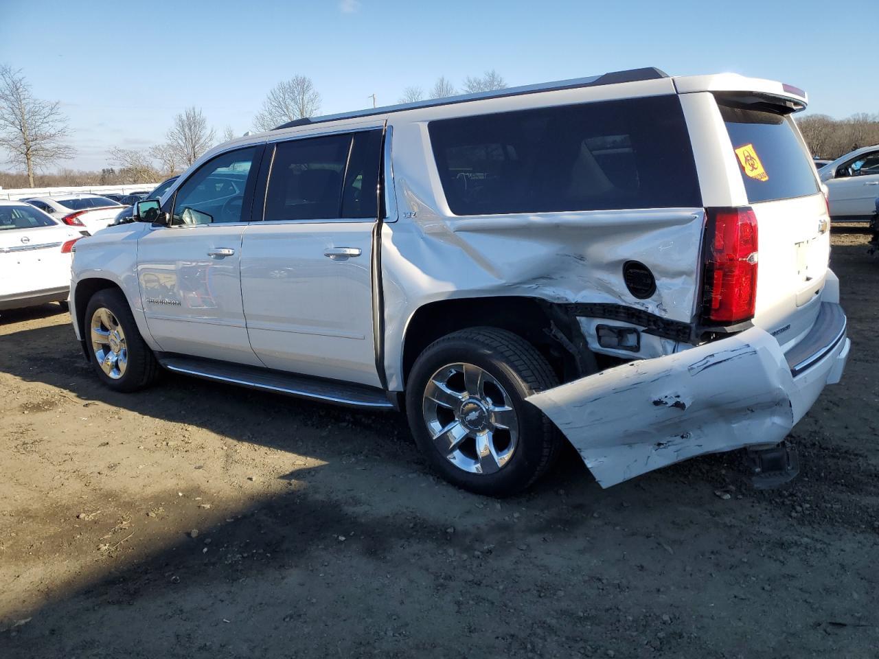 2016 CHEVROLET SUBURBAN K - Фото 2
