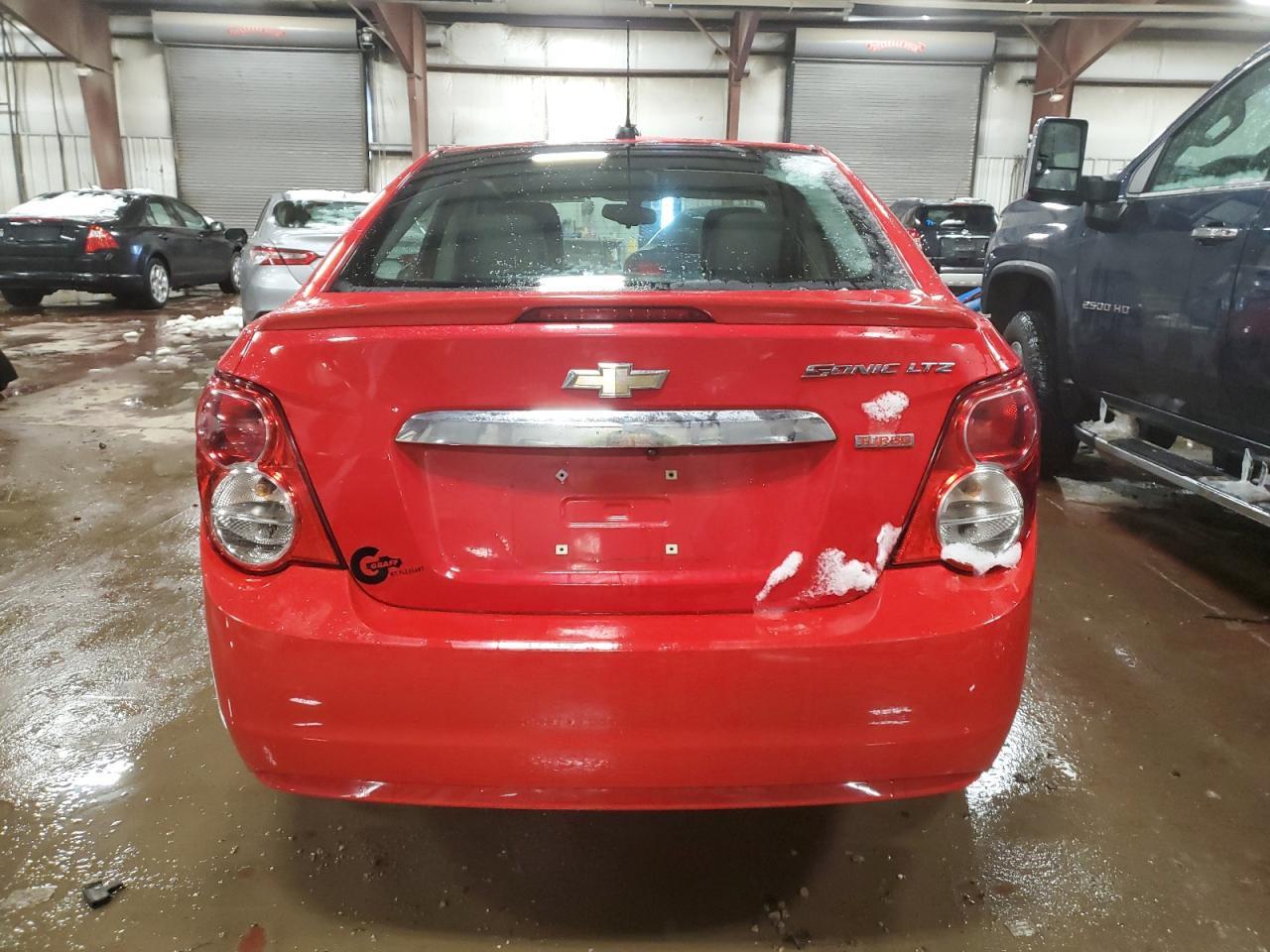 2016 CHEVROLET SONIC LTZ - Фото 6