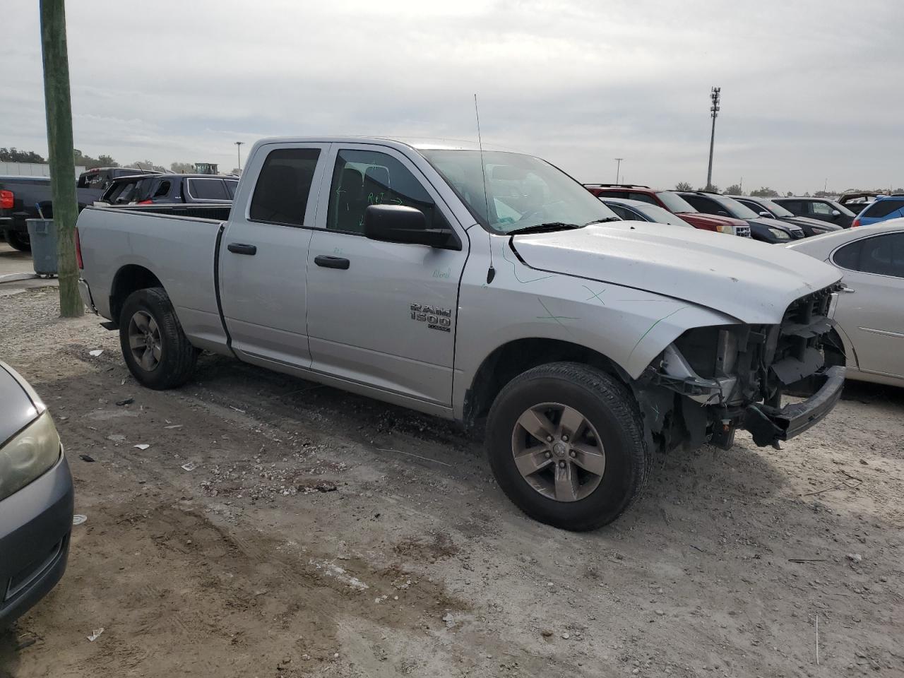 2019 RAM 1500 CLASS - Image 4