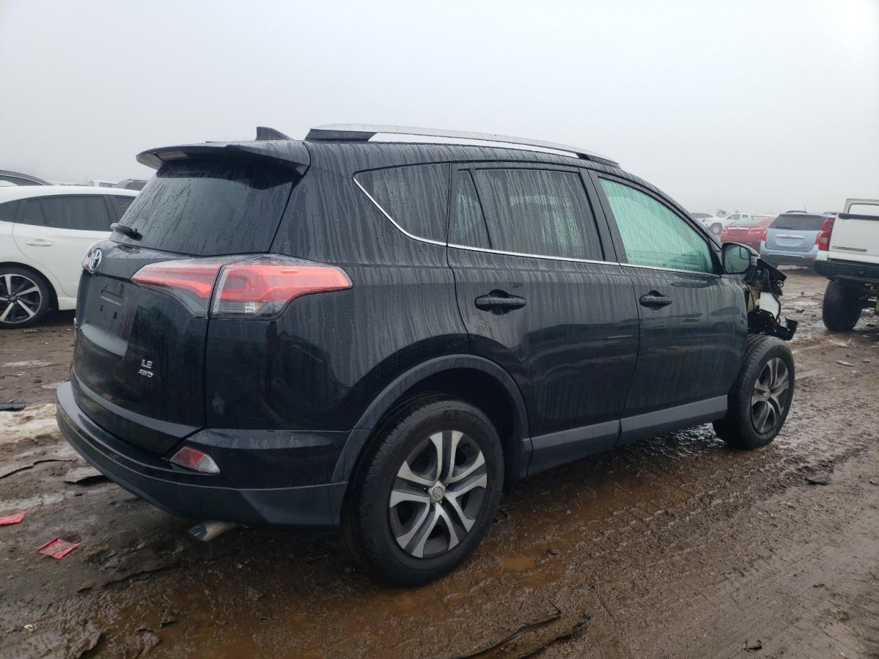 2016 TOYOTA RAV4 LE - Фото 3