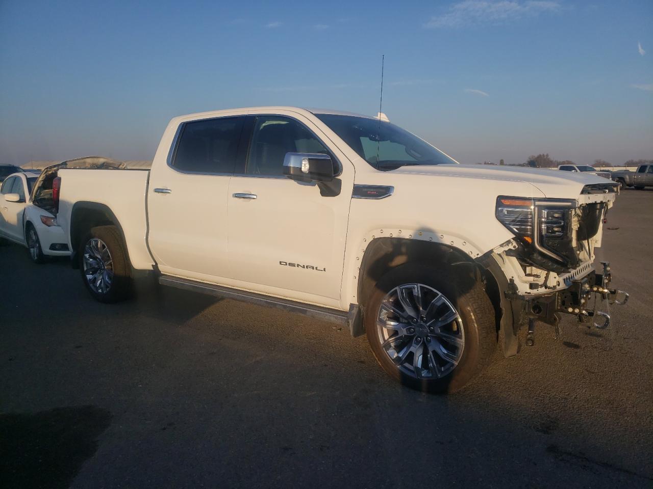 2023 GMC SIERRA K15 - Image 4