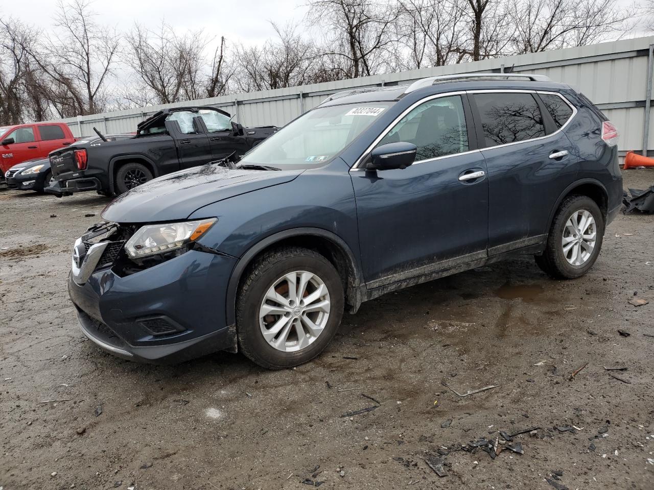 2015 NISSAN ROGUE S