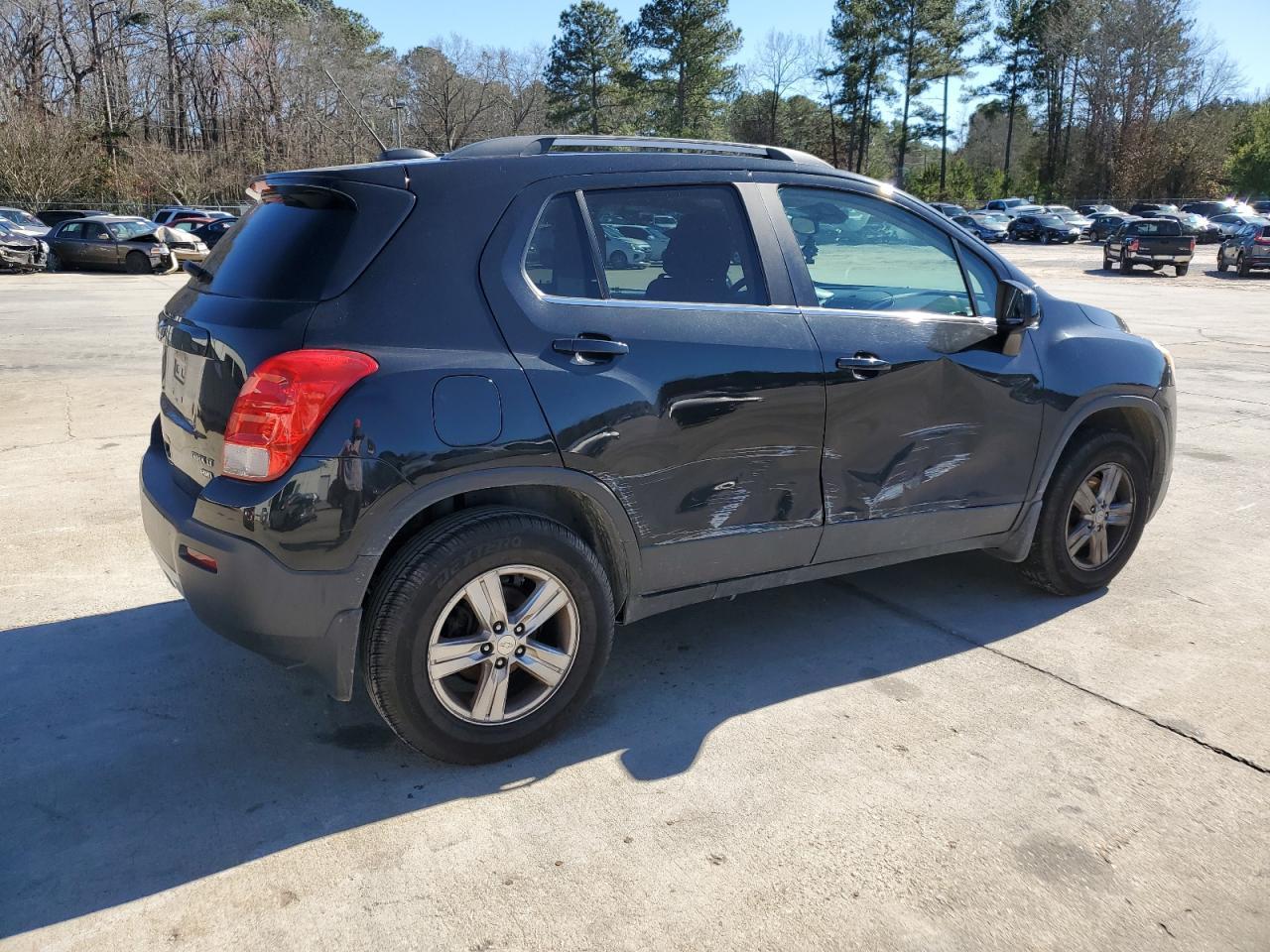 2015 CHEVROLET TRAX 1LT - Image 3