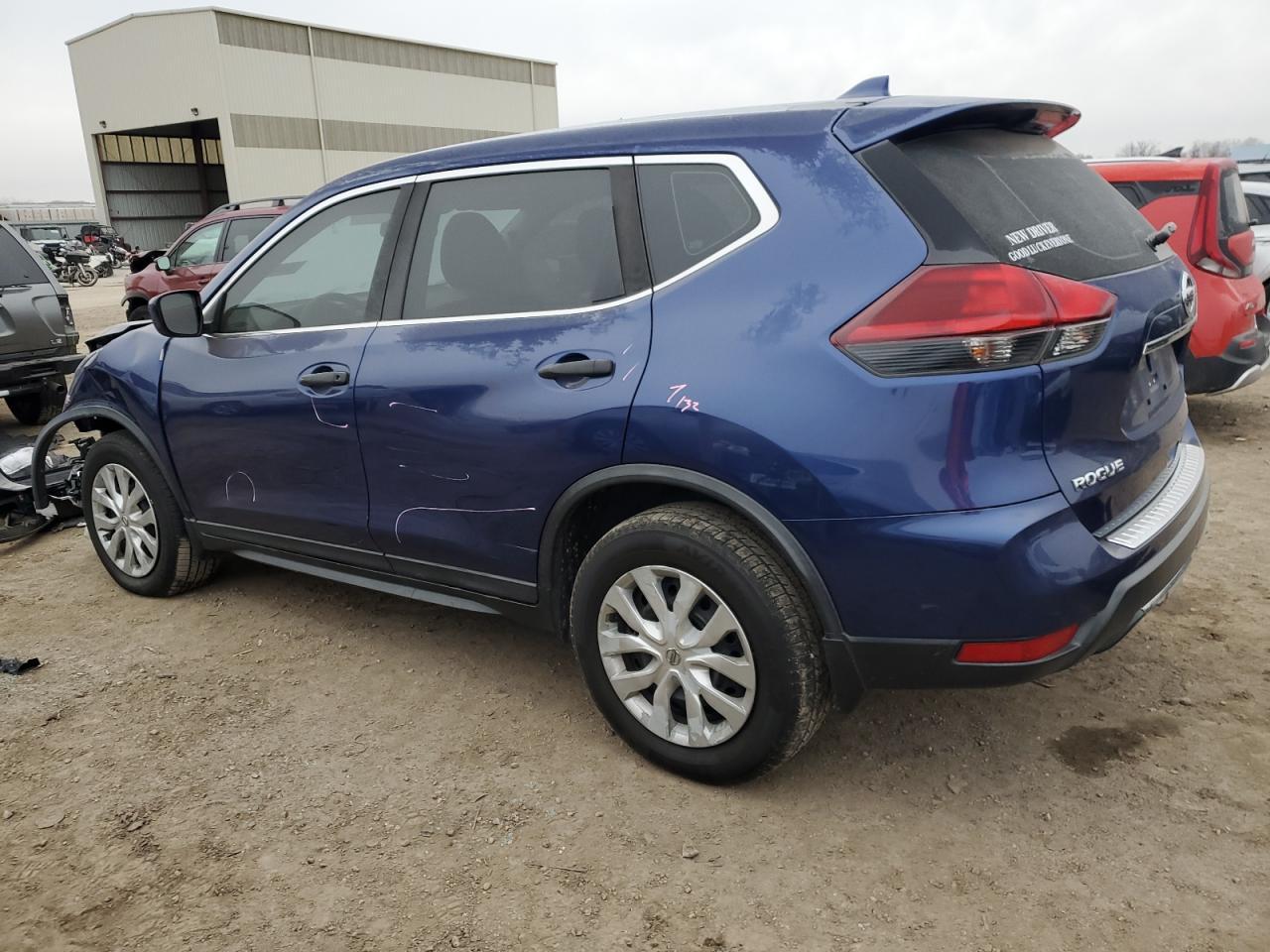 2018 NISSAN ROGUE S - Image 2