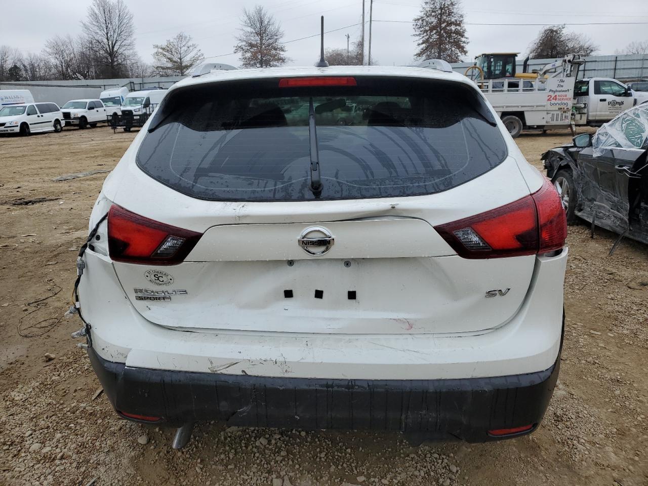 2018 NISSAN ROGUE SPOR - Фото 6