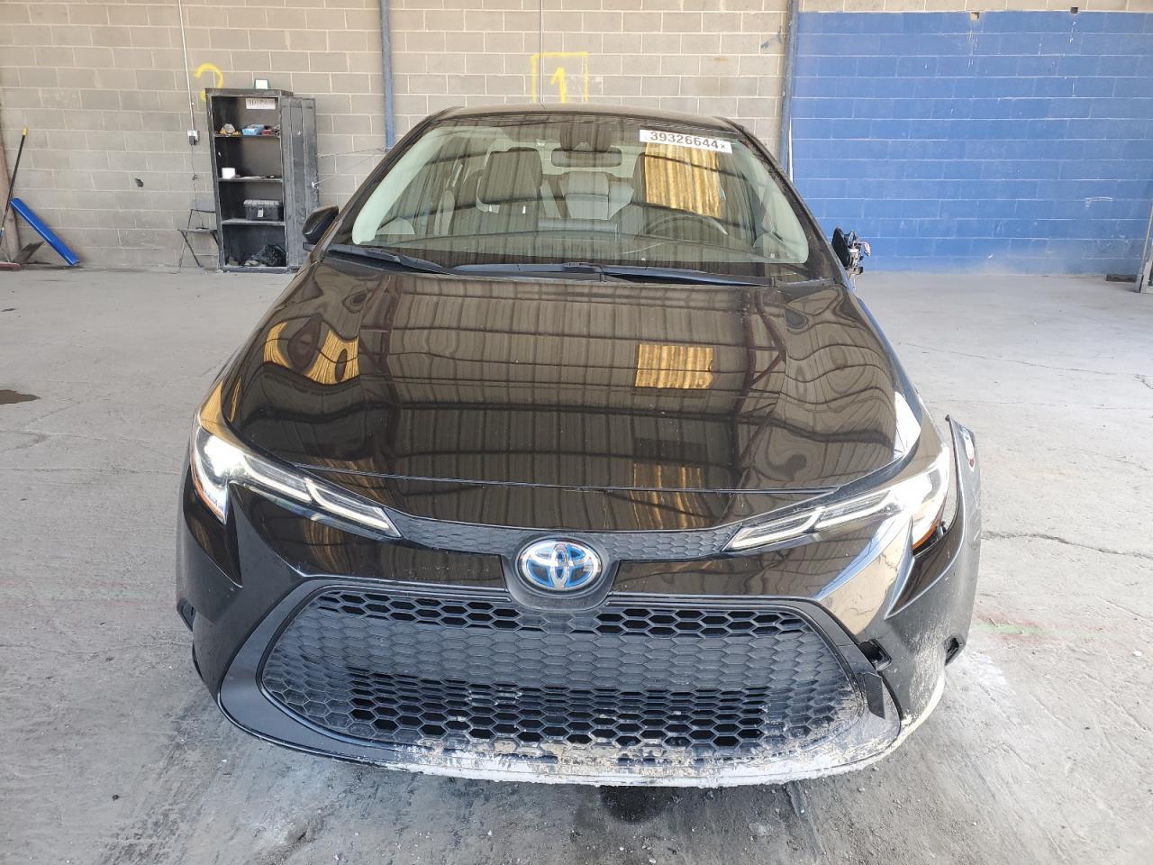 2022 TOYOTA COROLLA LE - Image 5