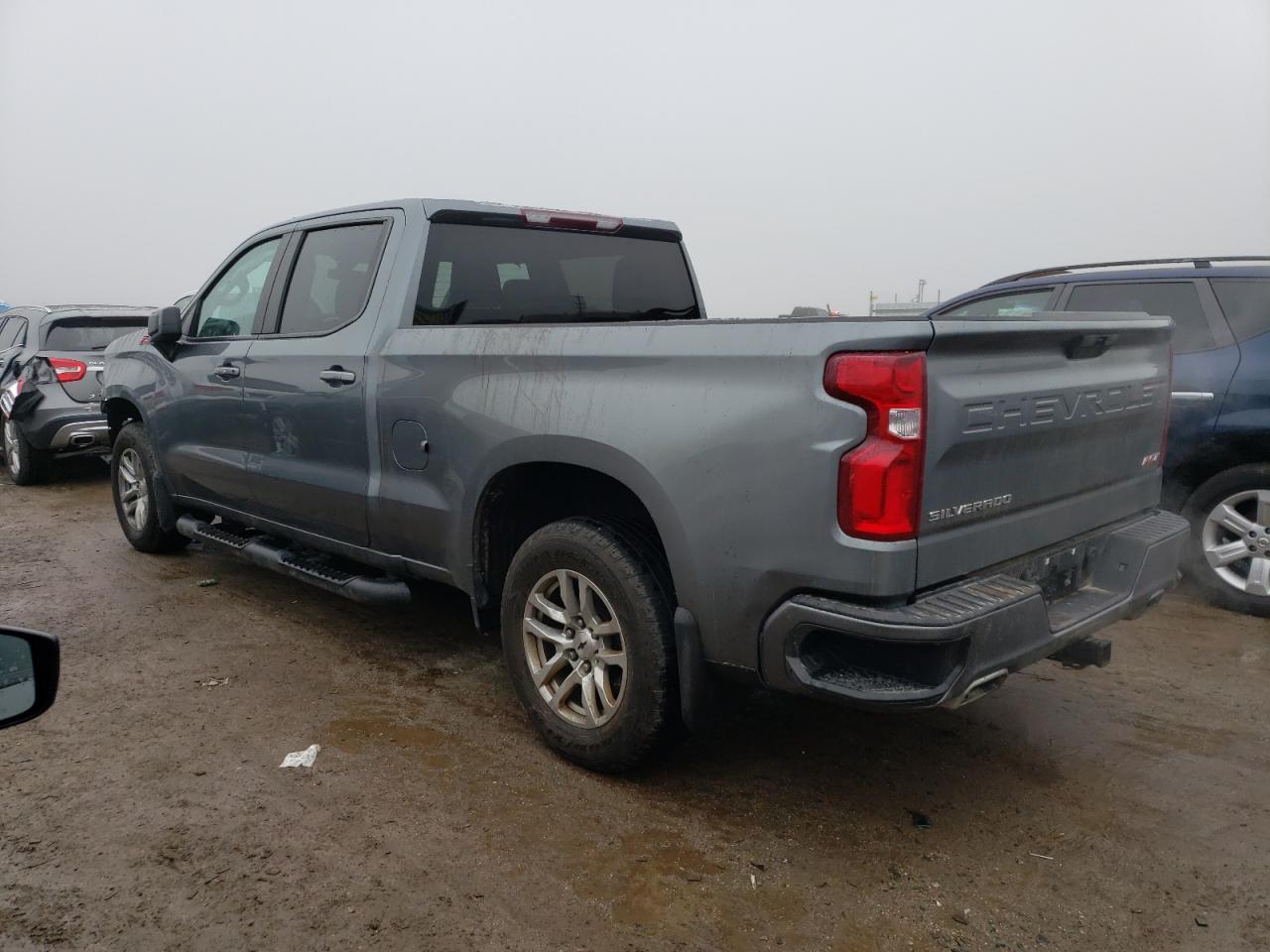 2021 CHEVROLET SILVERADO - Фото 2