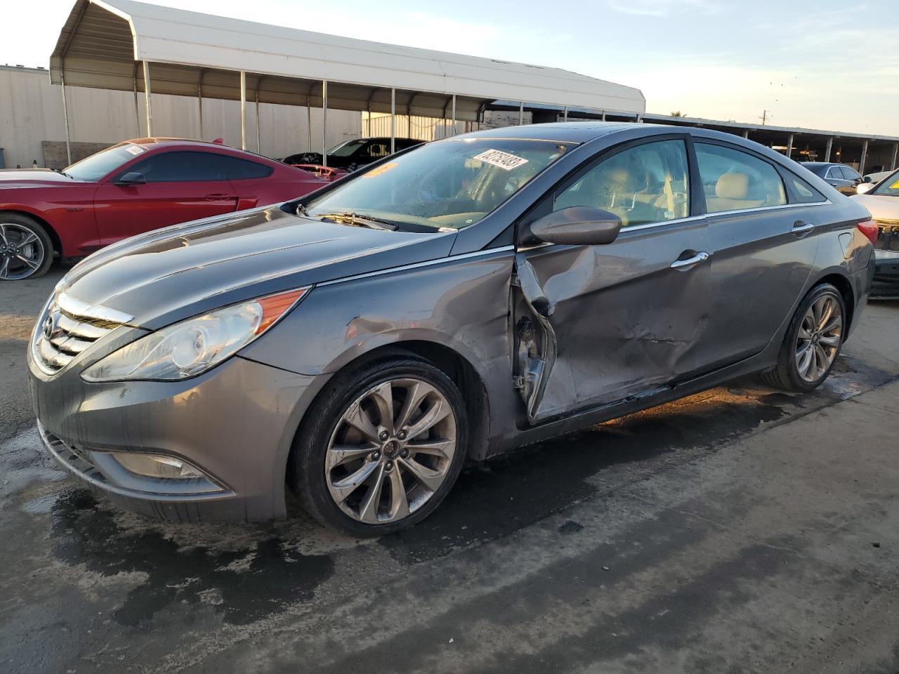 2011 HYUNDAI SONATA SE