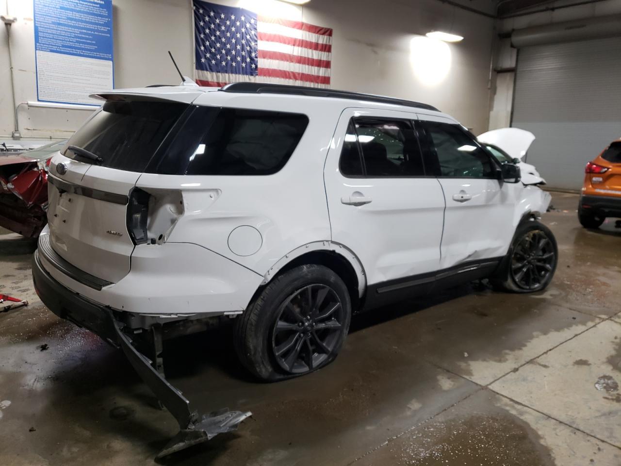 2018 FORD EXPLORER X - Image 3