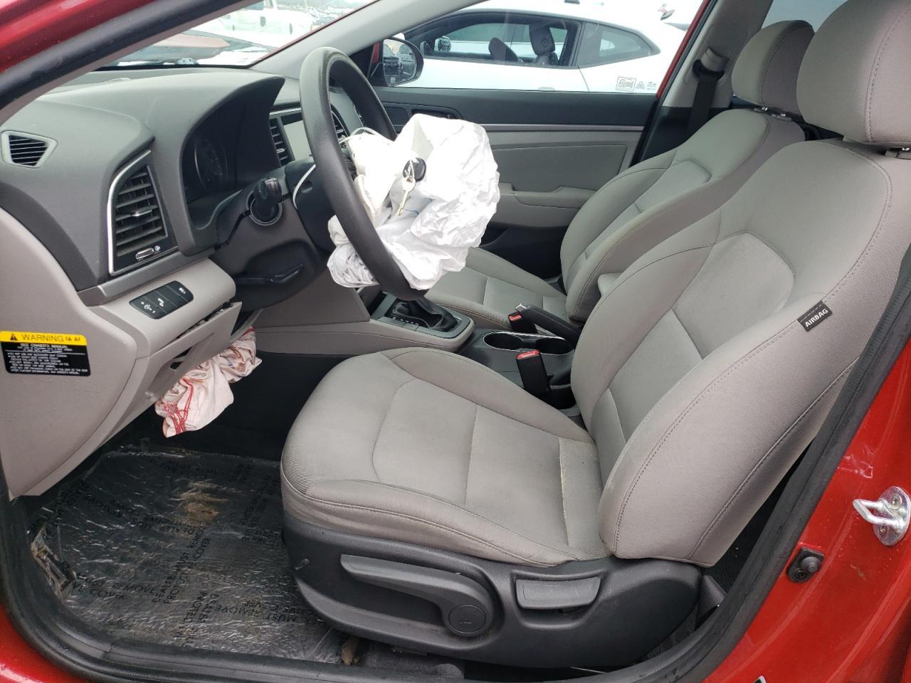 2018 HYUNDAI ELANTRA SE - Фото 7