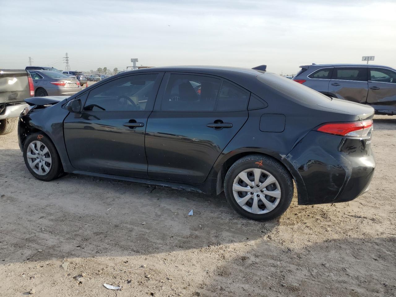 2021 TOYOTA COROLLA LE - Image 2