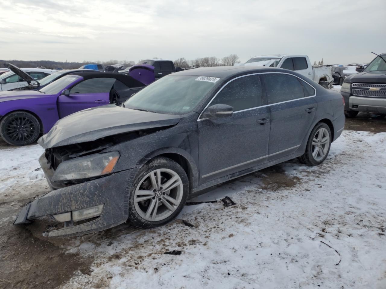 2013 VOLKSWAGEN PASSAT SEL car image