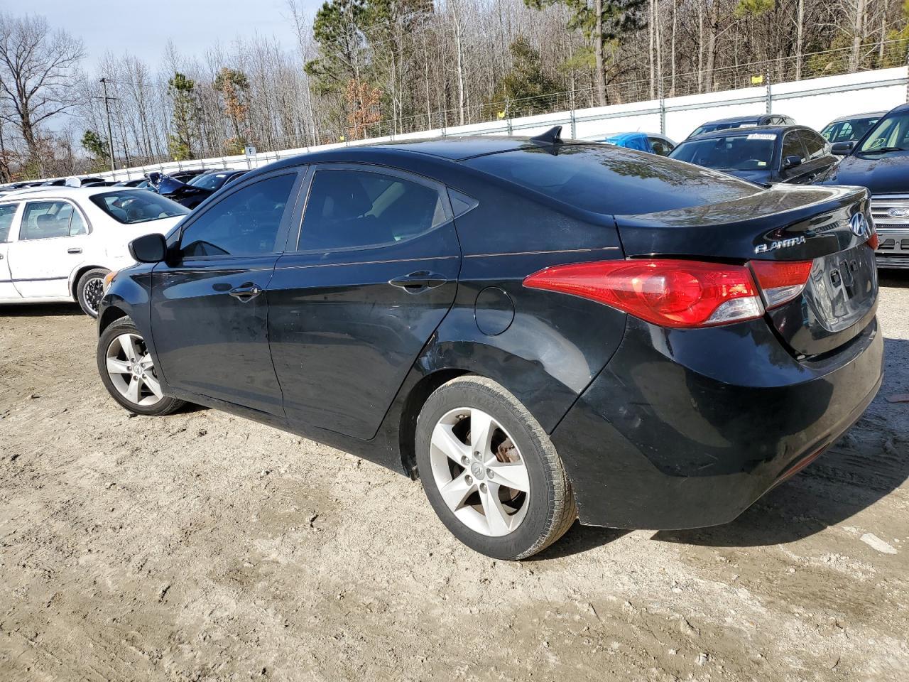 2011 HYUNDAI ELANTRA GL - Image 2