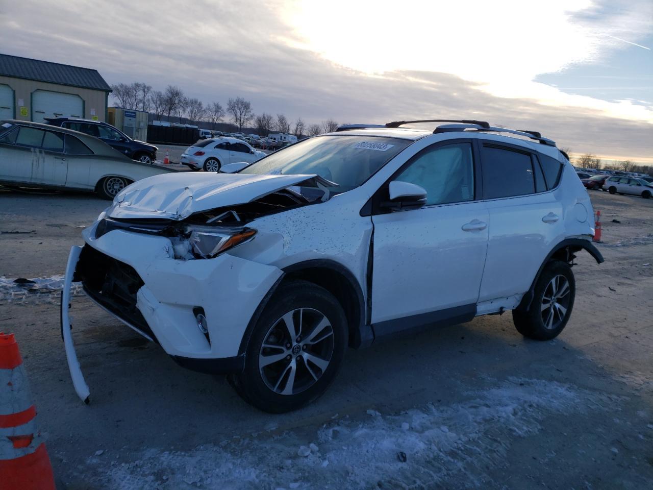 2016 TOYOTA RAV4 XLE