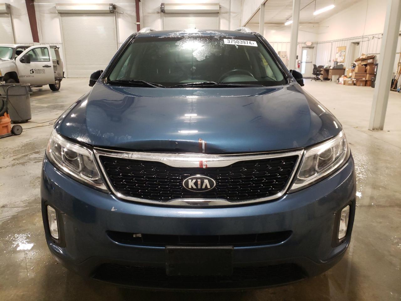 2015 KIA SORENTO LX - Фото 5