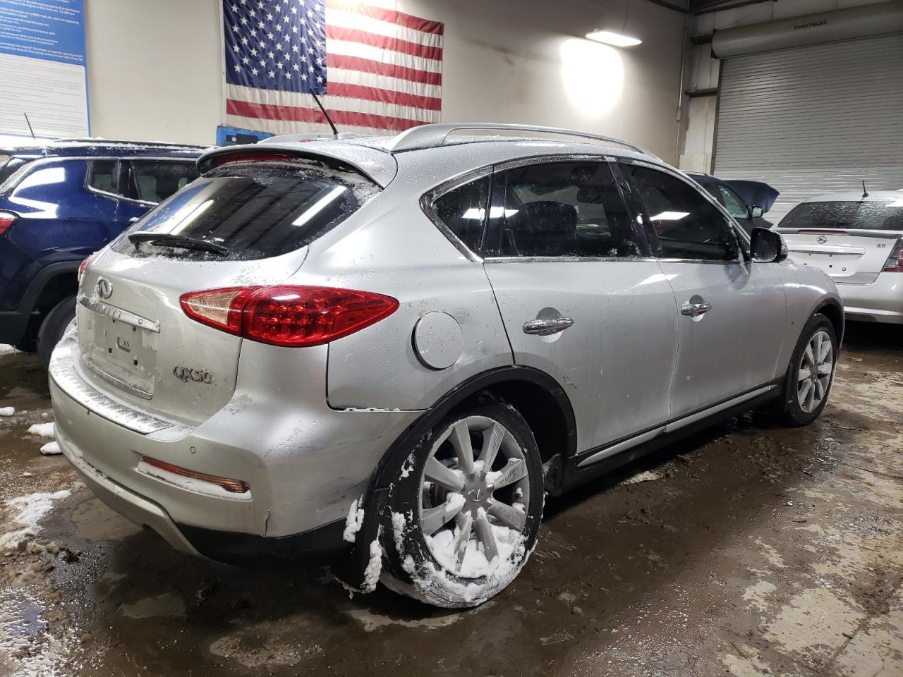 2016 INFINITI QX50 - Image 3