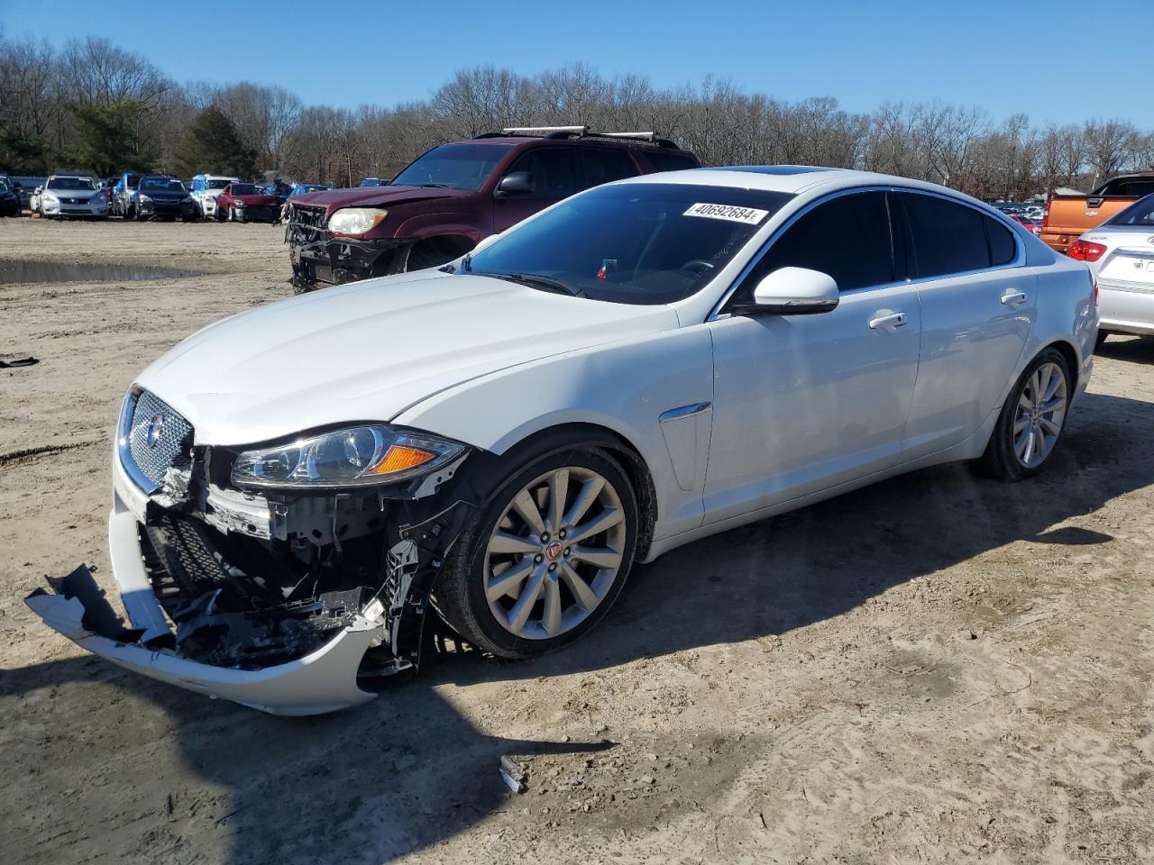 2014 JAGUAR XF